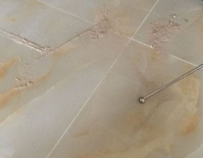 郊区瓷砖空鼓维修公司分享粘合剂选择不当在瓷砖铺贴过程中可能导致以下问题